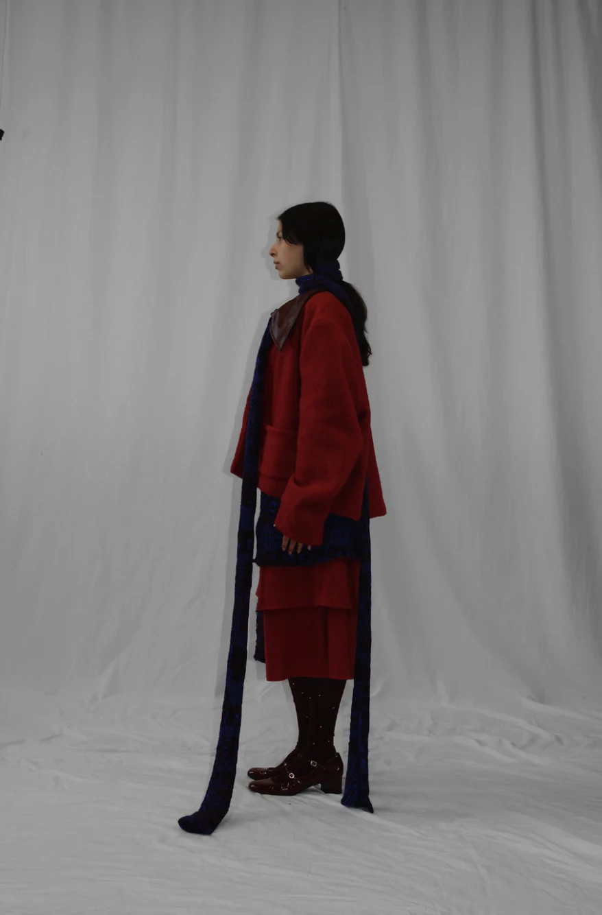 Look 3 — To The Markets, side